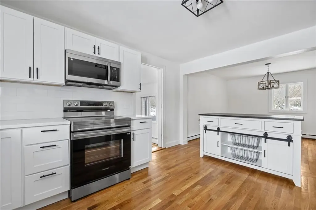 5 Woodland Avenue Coventry RI 02816