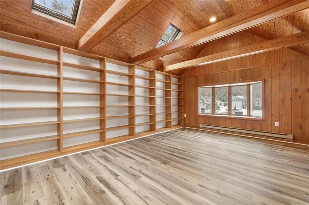 5 Woodland Avenue Coventry RI 02816