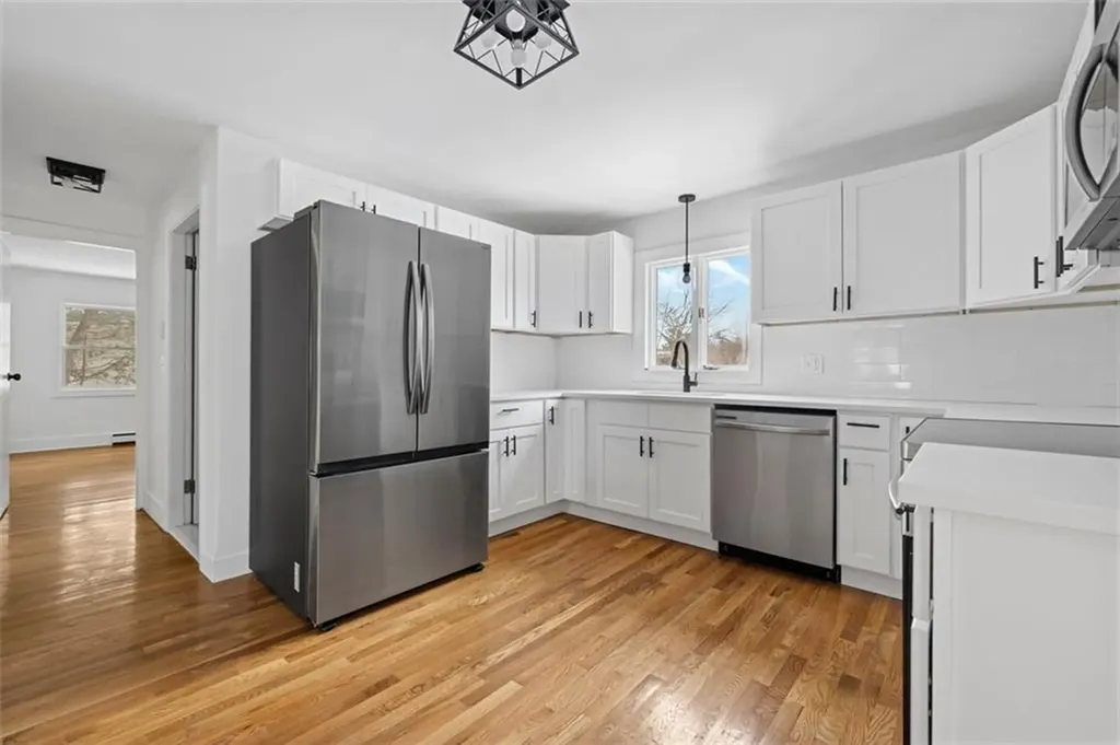 5 Woodland Avenue Coventry RI 02816