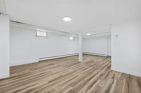 5 Woodland Avenue Coventry RI 02816