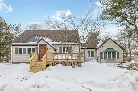 5 Woodland Avenue Coventry RI 02816