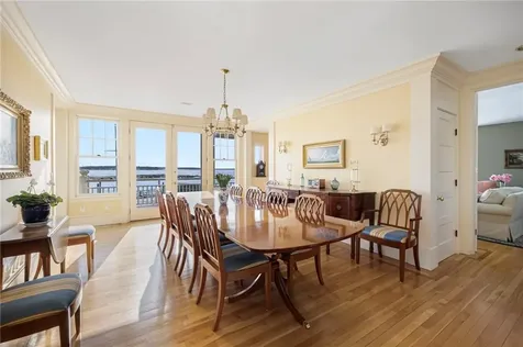 9 Hope Street Bristol RI 02809