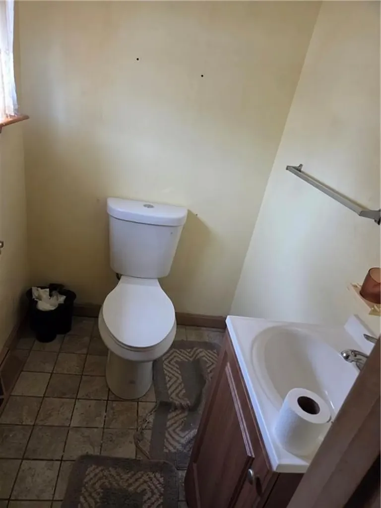 32 Longfellow Drive Coventry RI 02816