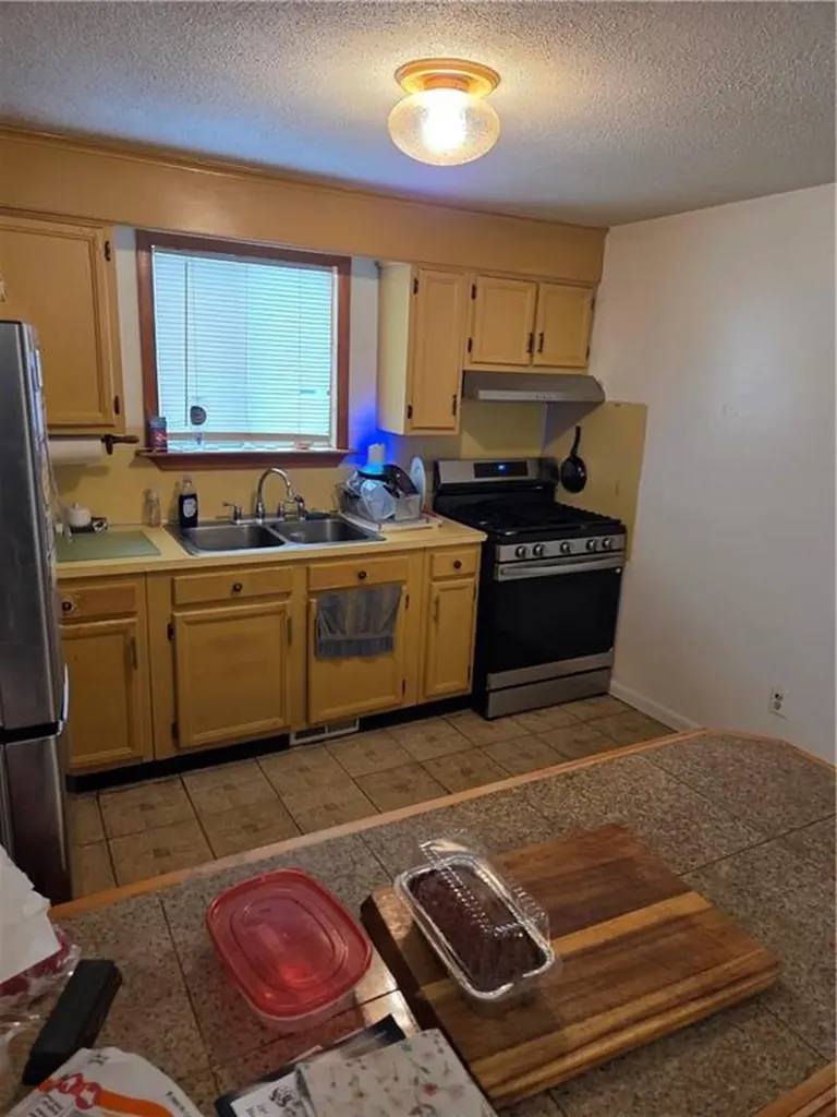 32 Longfellow Drive Coventry RI 02816