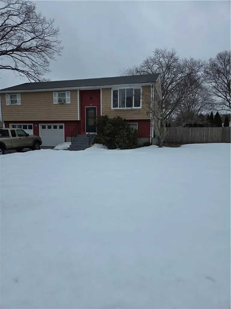 32 Longfellow Drive Coventry RI 02816