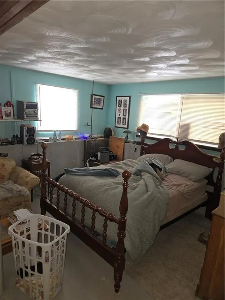 32 Longfellow Drive Coventry RI 02816