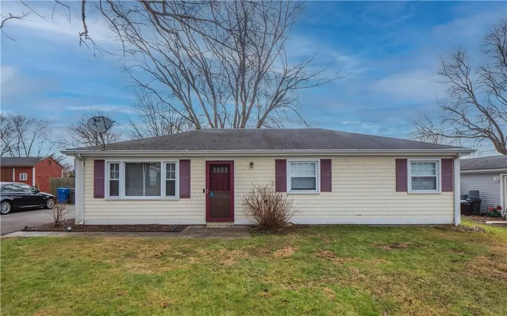 10 Reardon Drive Middletown RI 02842