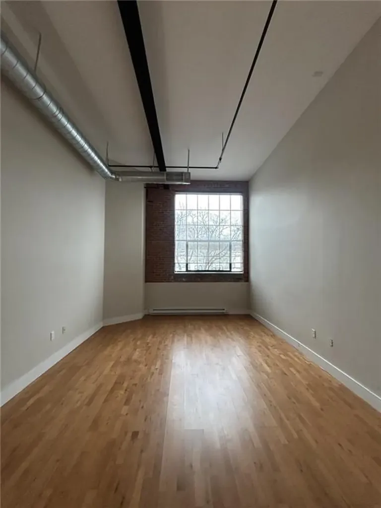 180 Allen Street Woonsocket RI 02895