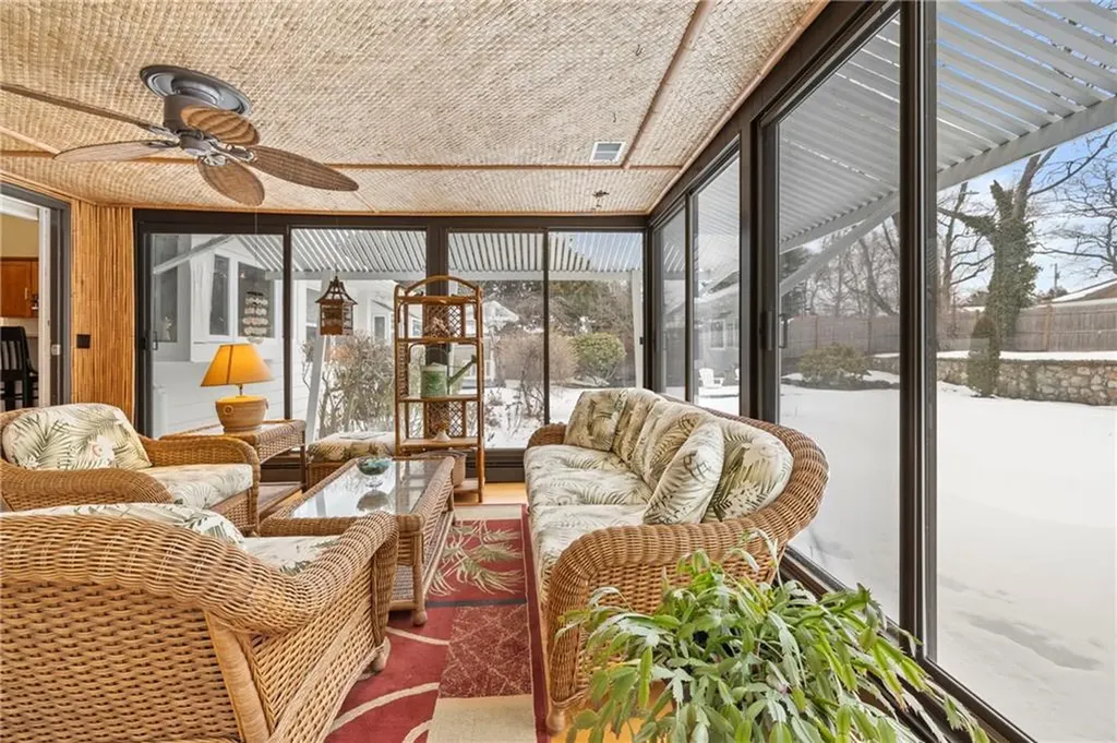 214 Meshanticut Valley Parkway Cranston RI 02920