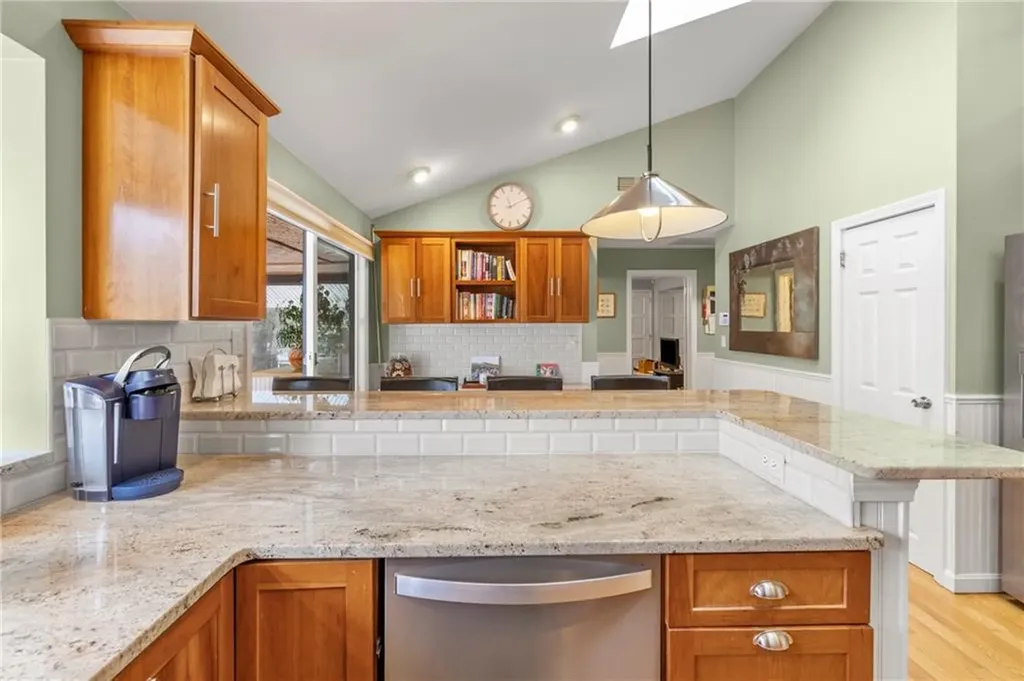 214 Meshanticut Valley Parkway Cranston RI 02920