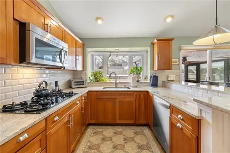 214 Meshanticut Valley Parkway Cranston RI 02920