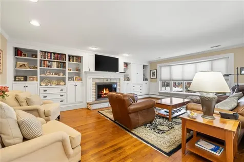 214 Meshanticut Valley Parkway Cranston RI 02920