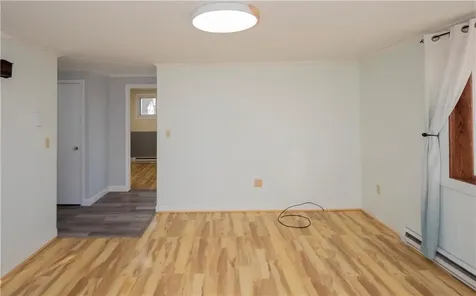 109 Haskins Avenue Tiverton RI 02878