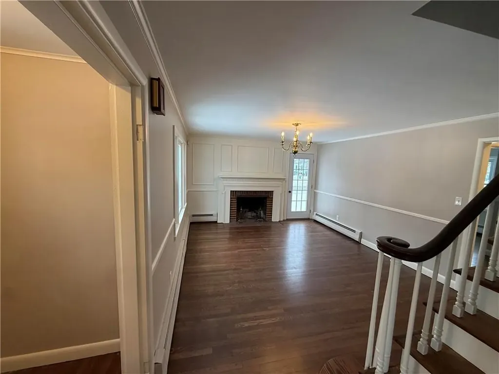 101 Farmland Road Warwick RI 02889