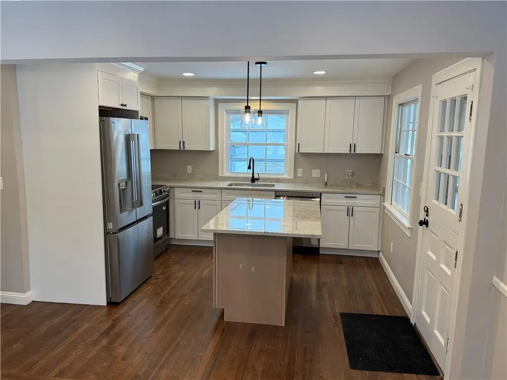 101 Farmland Road Warwick RI 02889