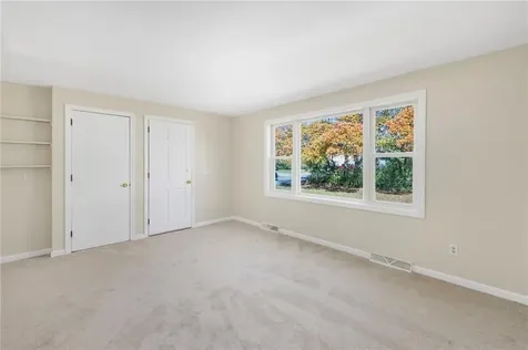 620 Dry Bridge Road North Kingstown RI 02852