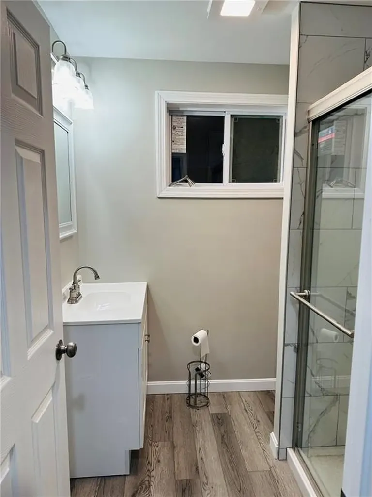 89 Columbine Avenue Pawtucket RI 02861