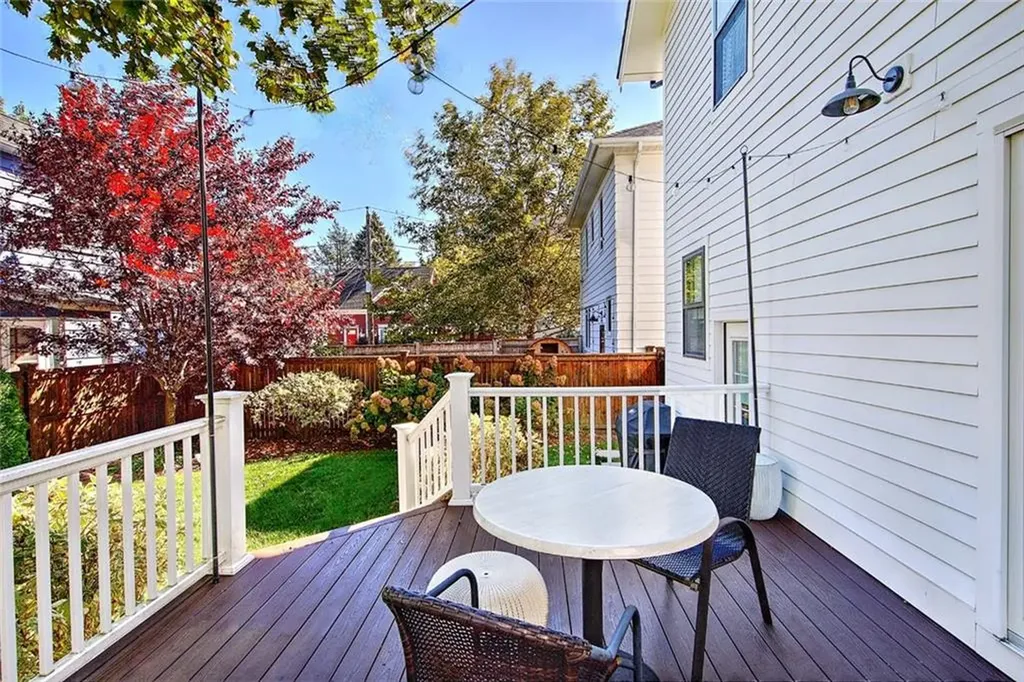 233 Cole Avenue Providence RI 02906