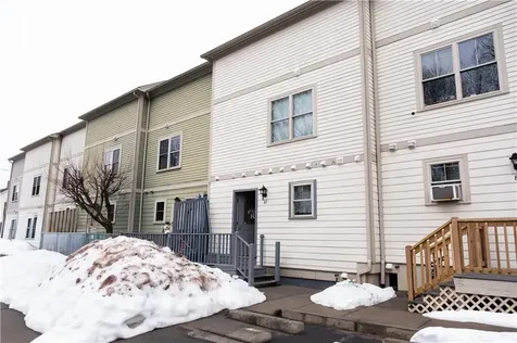 84 Barton Street Pawtucket RI 02860