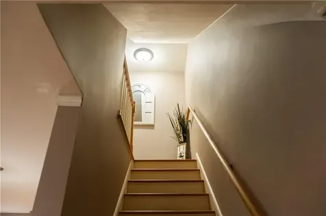 84 Barton Street Pawtucket RI 02860