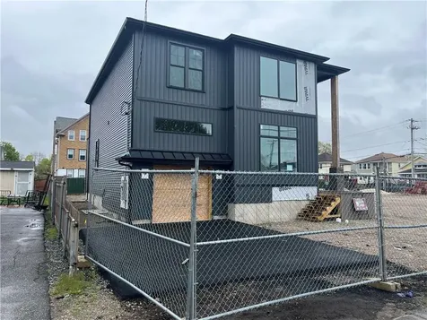 15 Draper Street Pawtucket RI 02861