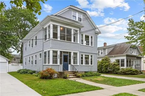 647 649 Pleasant Valley Parkway Providence RI 02908
