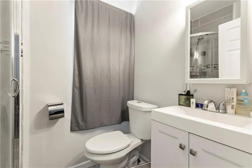 65 Veazie Street Providence RI 02908