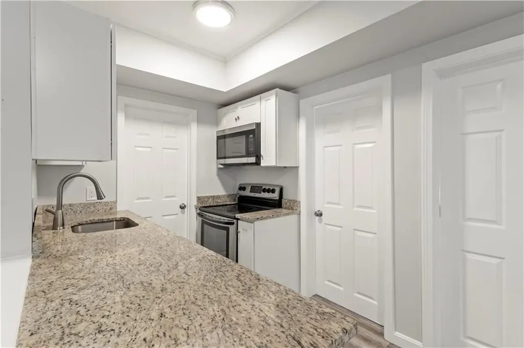 65 Veazie Street Providence RI 02908