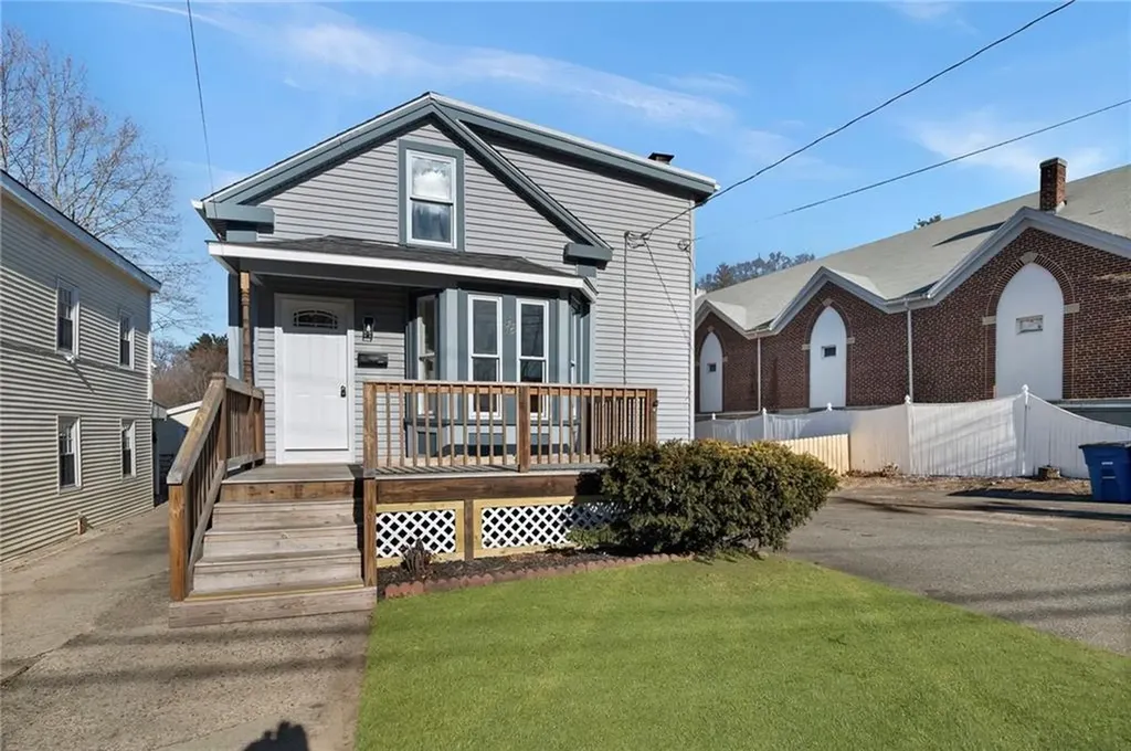 76 Main Street Blackstone MA 01504