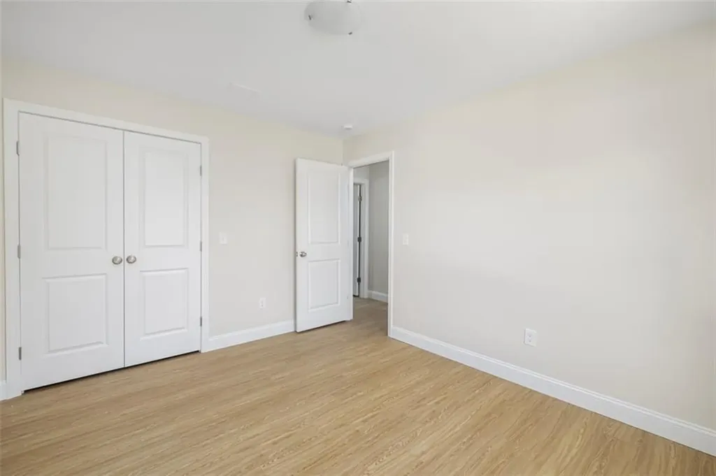 79 Pinehurst Avenue Warwick RI 02889