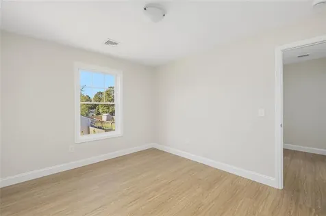 79 Pinehurst Avenue Warwick RI 02889