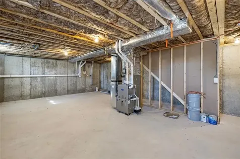 79 Pinehurst Avenue Warwick RI 02889