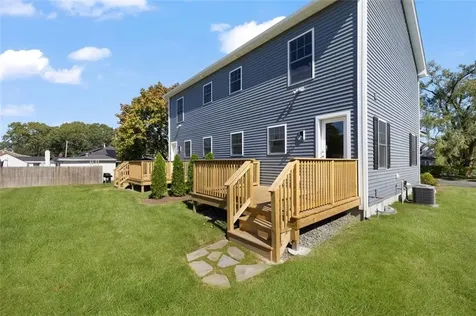 79 Pinehurst Avenue Warwick RI 02889