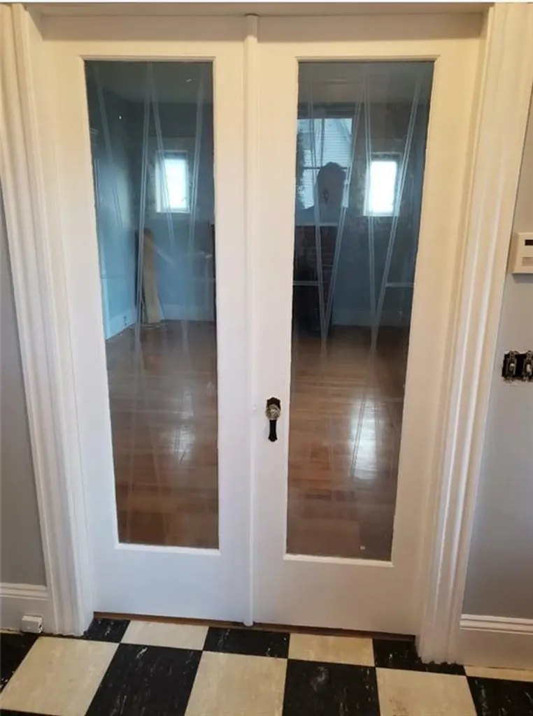 36 Monument Street Cranston RI 02910