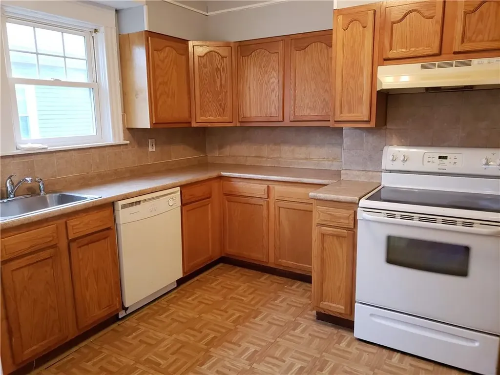 36 Monument Street Cranston RI 02910