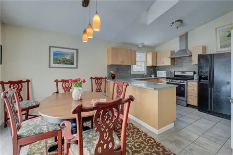 11 Elm Drive North Kingstown RI 02852