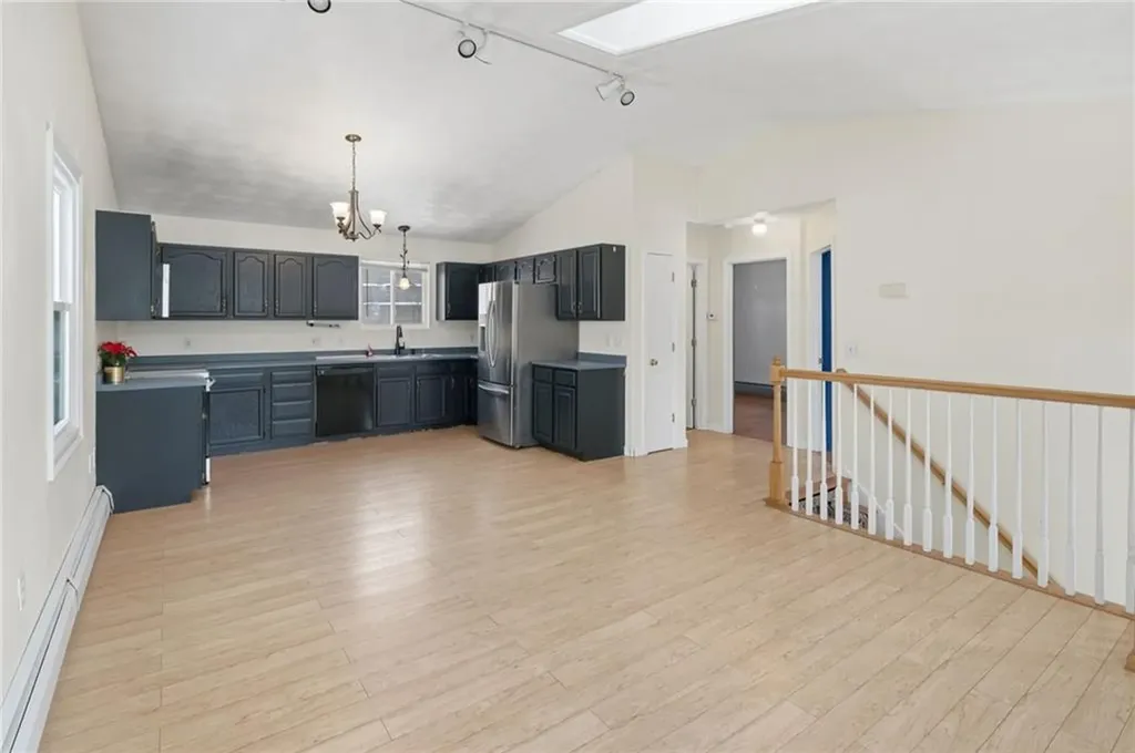 152 Brookside Avenue West Warwick RI 02893