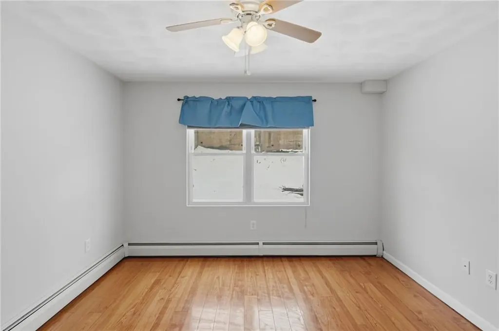 152 Brookside Avenue West Warwick RI 02893