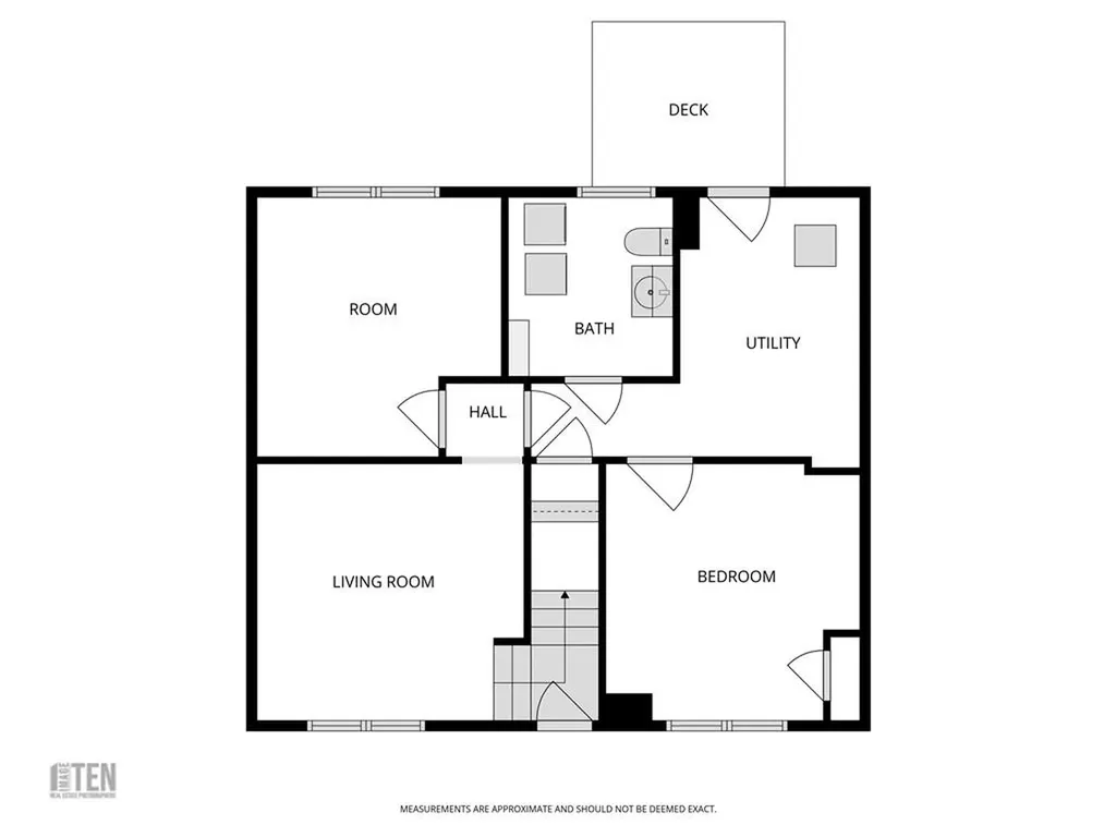 152 Brookside Avenue West Warwick RI 02893