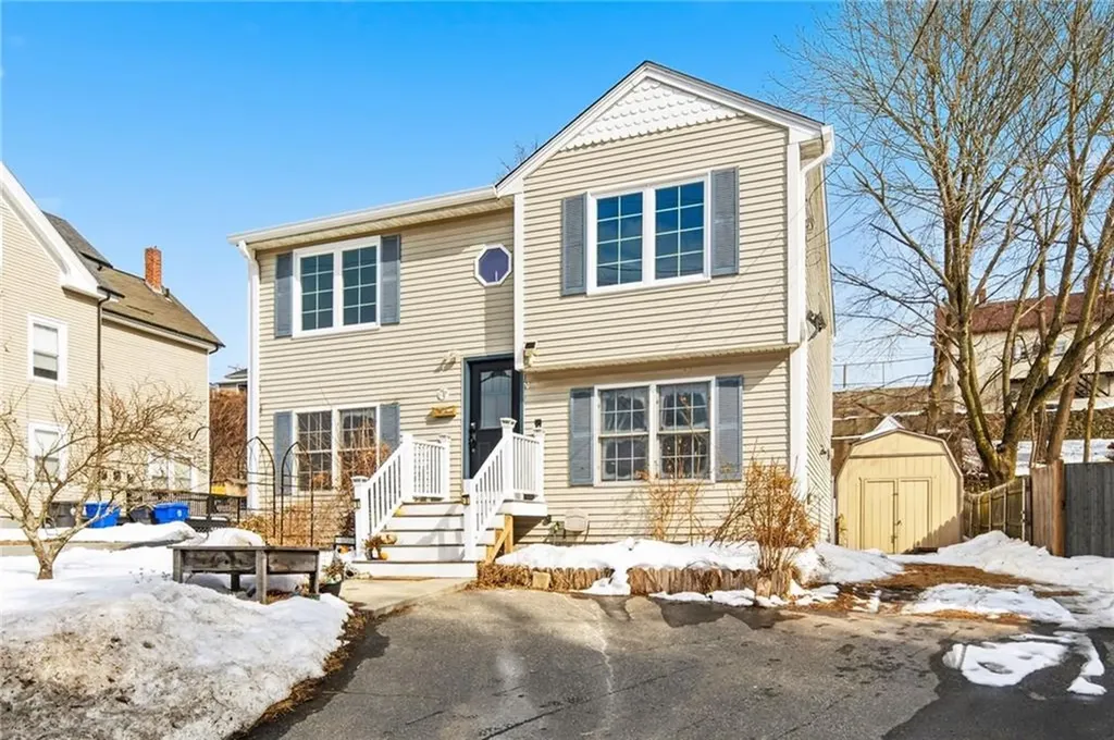 152 Brookside Avenue West Warwick RI 02893