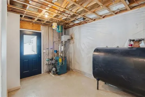 152 Brookside Avenue West Warwick RI 02893