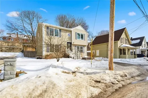 152 Brookside Avenue West Warwick RI 02893