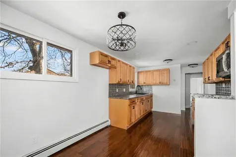 17 Ardway Avenue Warwick RI 02889