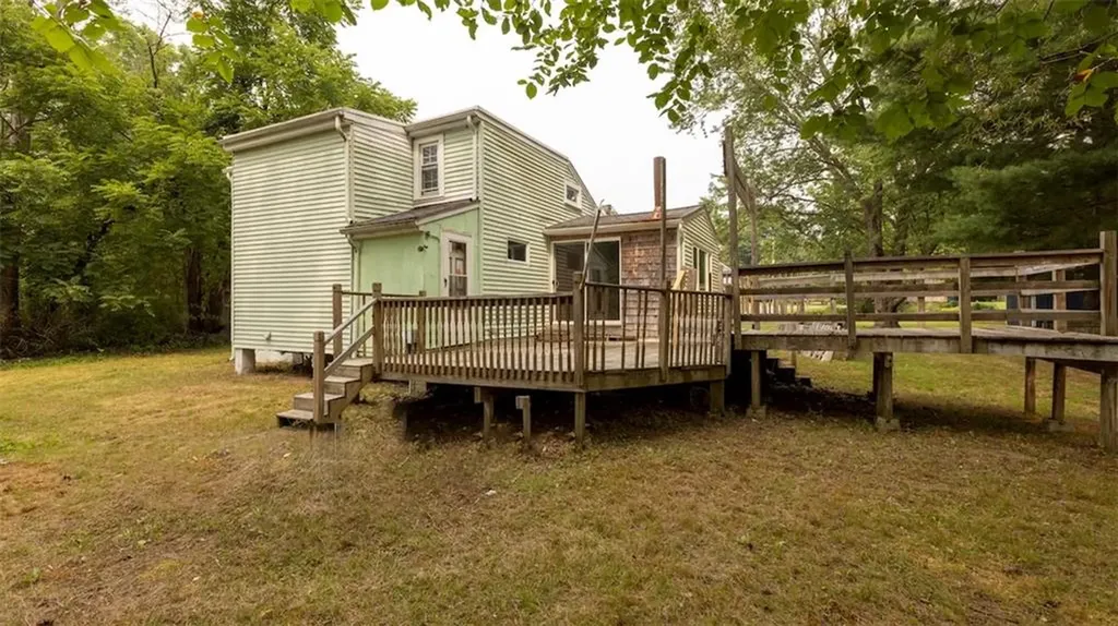 101 Pine Grove Avenue Bellingham MA 02019