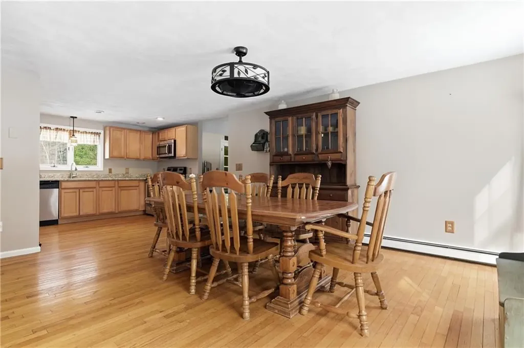 37 Anan Wade Road Glocester RI 02857