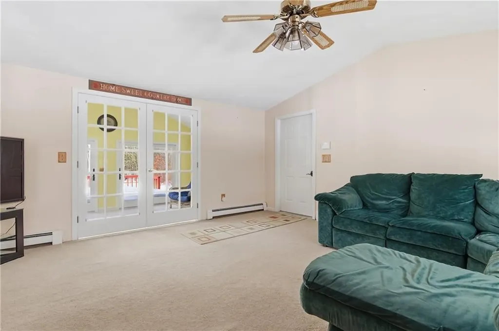 37 Anan Wade Road Glocester RI 02857