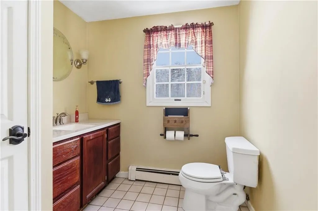 37 Anan Wade Road Glocester RI 02857