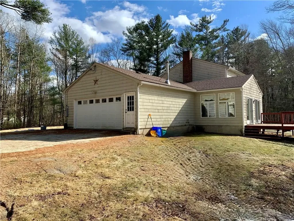 37 Anan Wade Road Glocester RI 02857