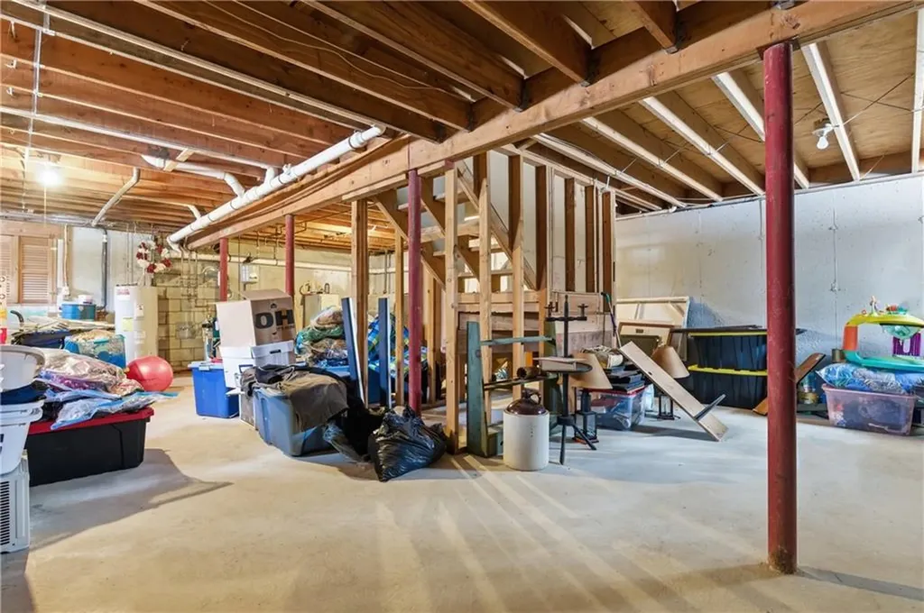 37 Anan Wade Road Glocester RI 02857