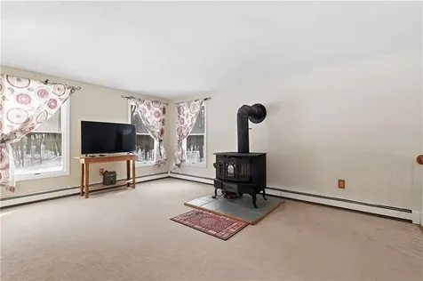 37 Anan Wade Road Glocester RI 02857